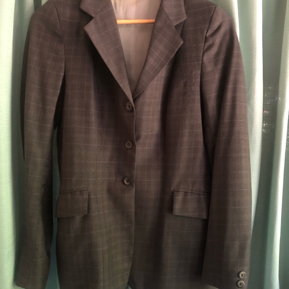 The Elite Competition Show Coat Size 6